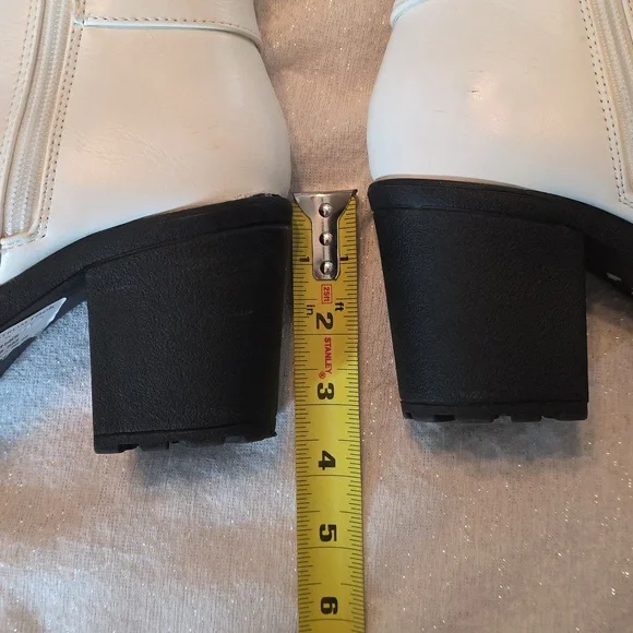 Mia Annamaria White Edgy Chunky Combat Ankle Boots 8.5 - Picture 7 of 8